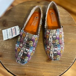 NWT Bobs Cat Shoes